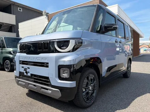 Mitsubishi Delica Mini