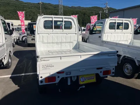 Nissan Clipper Truck