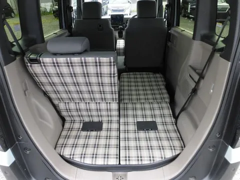 Honda N-BOX Joy