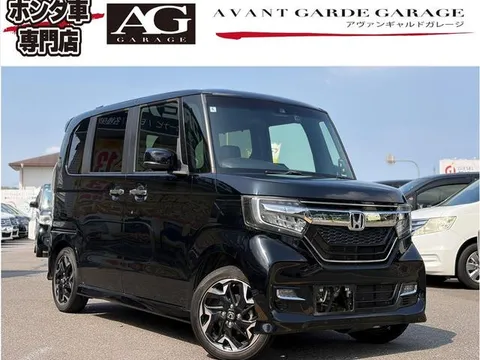 Honda N-BOX Custom