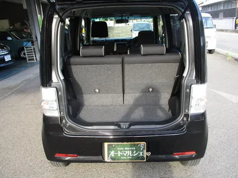Toyota Pixis Space