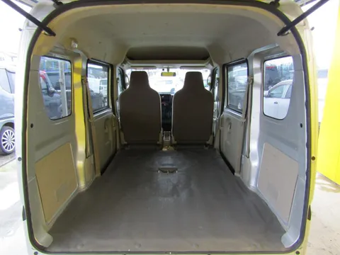 Nissan Clipper