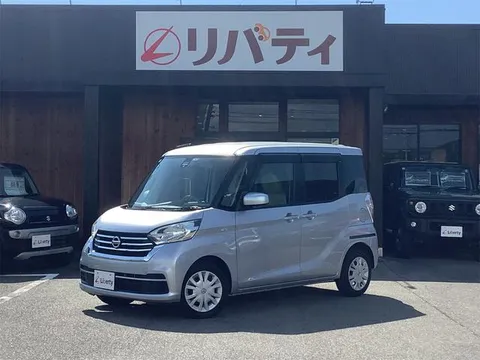 Nissan Dayz Roox