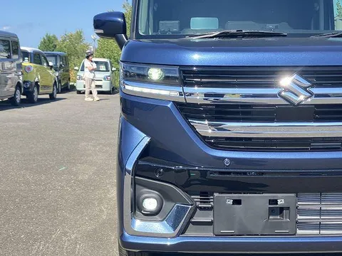Suzuki Spacia Custom