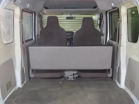 Mitsubishi Minicab Van