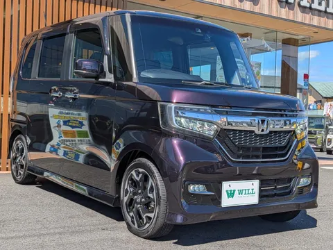 Honda N-BOX Custom