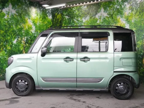 Suzuki Spacia Gear