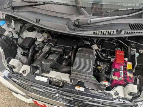 Suzuki Spacia Custom