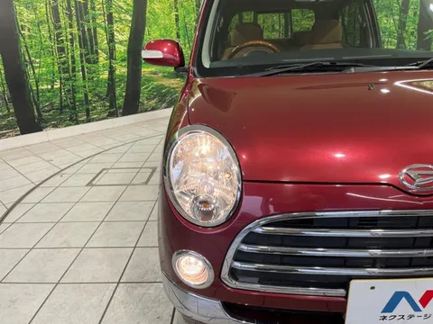 Daihatsu Mira Gino