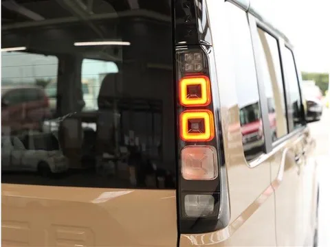 Mitsubishi Delica Mini