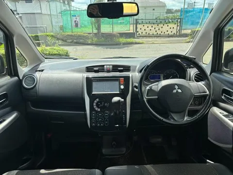 Mitsubishi eK Custom