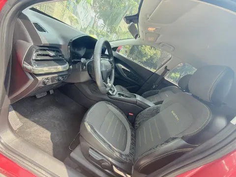 Baojun RS-3