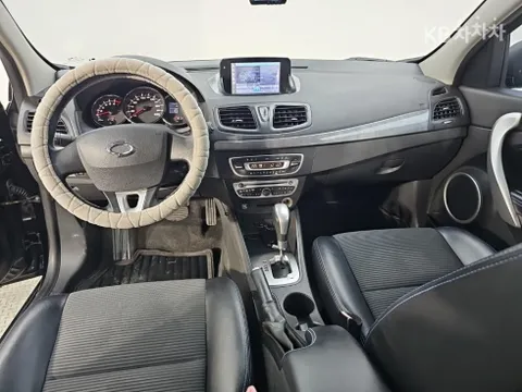 Renault SM3