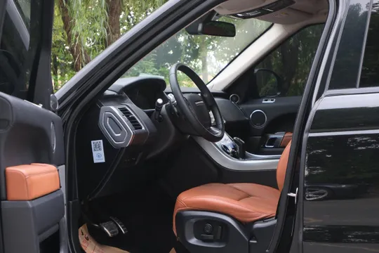 Land Rover