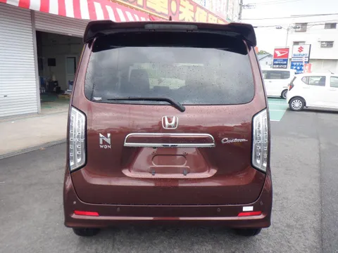 Honda N-WGN Custom