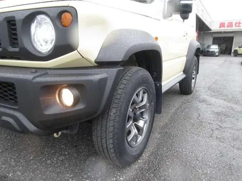 Suzuki Jimny Sierra
