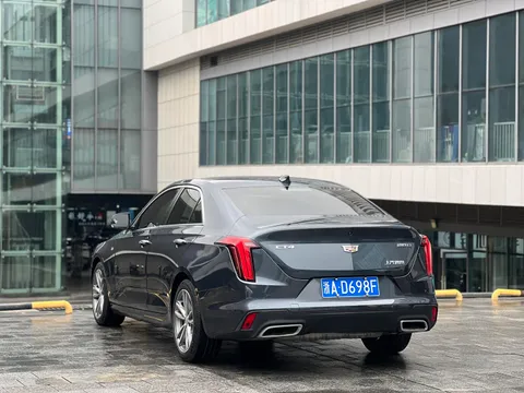 Cadillac CT4