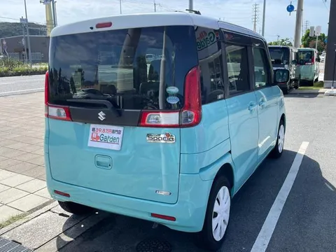 Suzuki Spacia