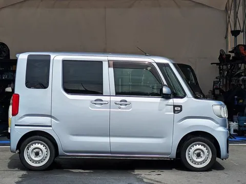 Daihatsu Hijet Caddie