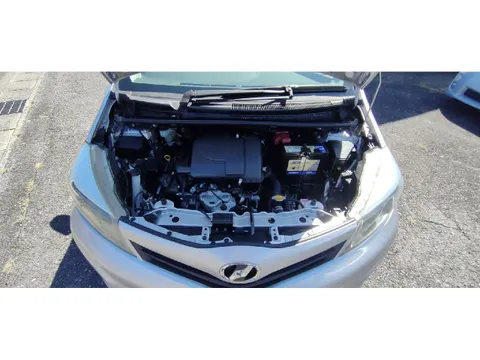 Toyota Yaris (Vitz)