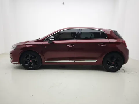 DS 4S
