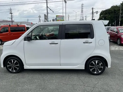Honda N-WGN Custom