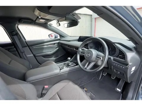 Mazda MAZDA3 Fastback