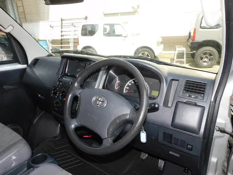 Toyota TownAce Van