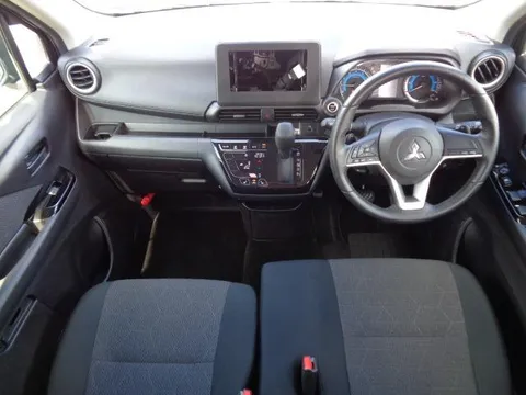 Mitsubishi eK X
