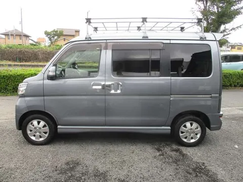 Daihatsu Atrai Wagon