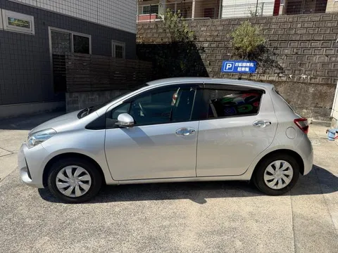 Toyota Yaris (Vitz)