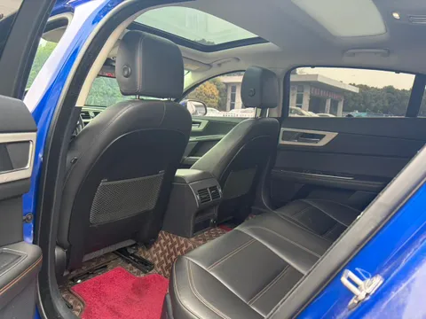 Jaguar XEL