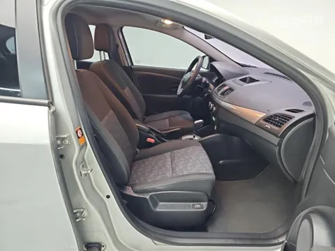 Renault SM3