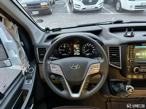 Hyundai H350 (Solati)