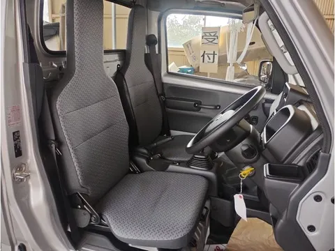 Suzuki Carry Track