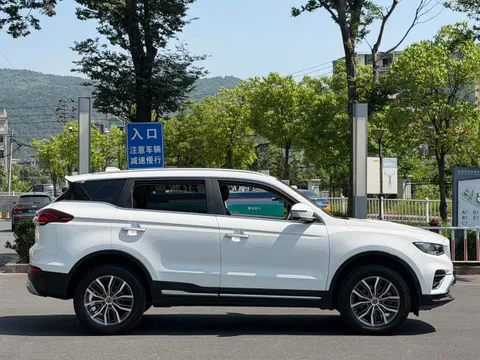 Geely Boyue