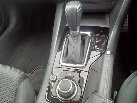 Mazda Axela Sport
