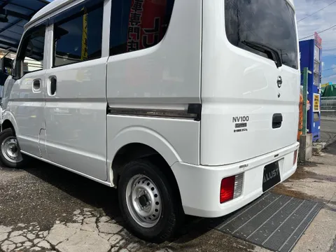 Nissan Clipper
