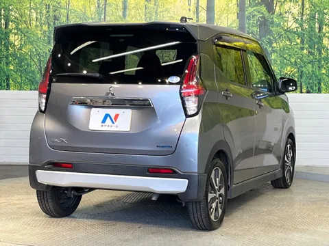 Mitsubishi eK X