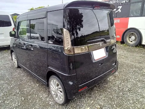 Suzuki Spacia Custom Z