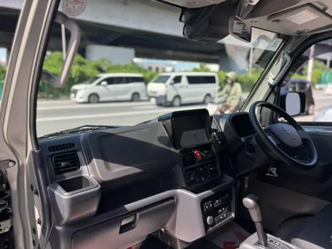 Suzuki Carry Track