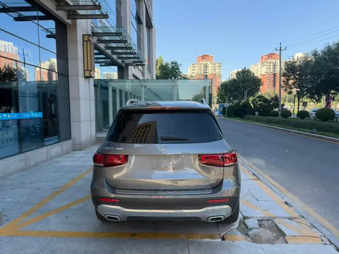 Mercedes-Benz Mercedes-Benz GLB