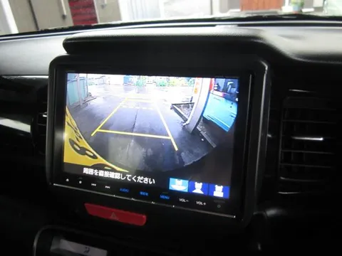 Honda N-BOX Plus Custom