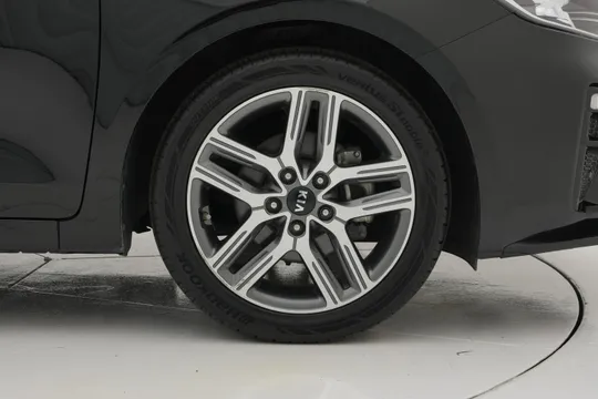 Kia Cerato (K3)