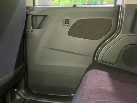 Mitsubishi eK X Space
