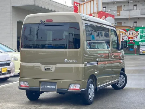Daihatsu Atrai