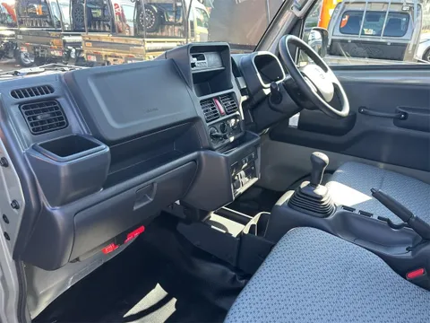 Nissan Clipper Truck