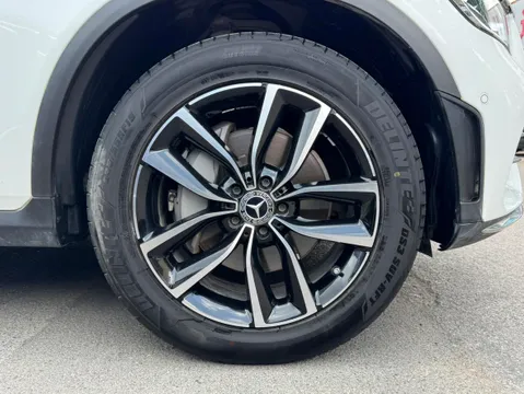 Mercedes-Benz Mercedes-Benz GLC