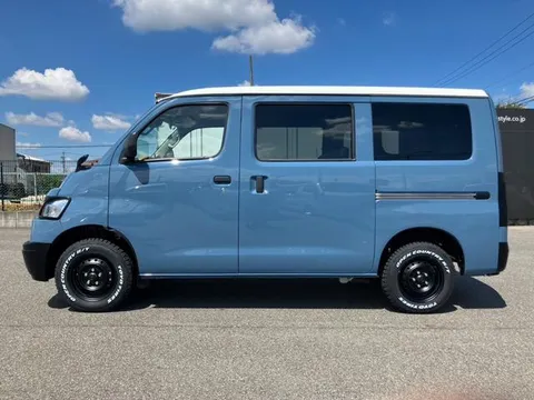 Toyota TownAce Van
