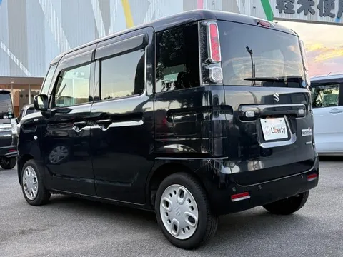 Suzuki Spacia